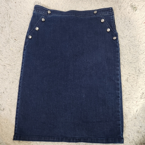 New York Co. Denim stretchy pin up  skirt size  8 blue - Picture 2 of 11